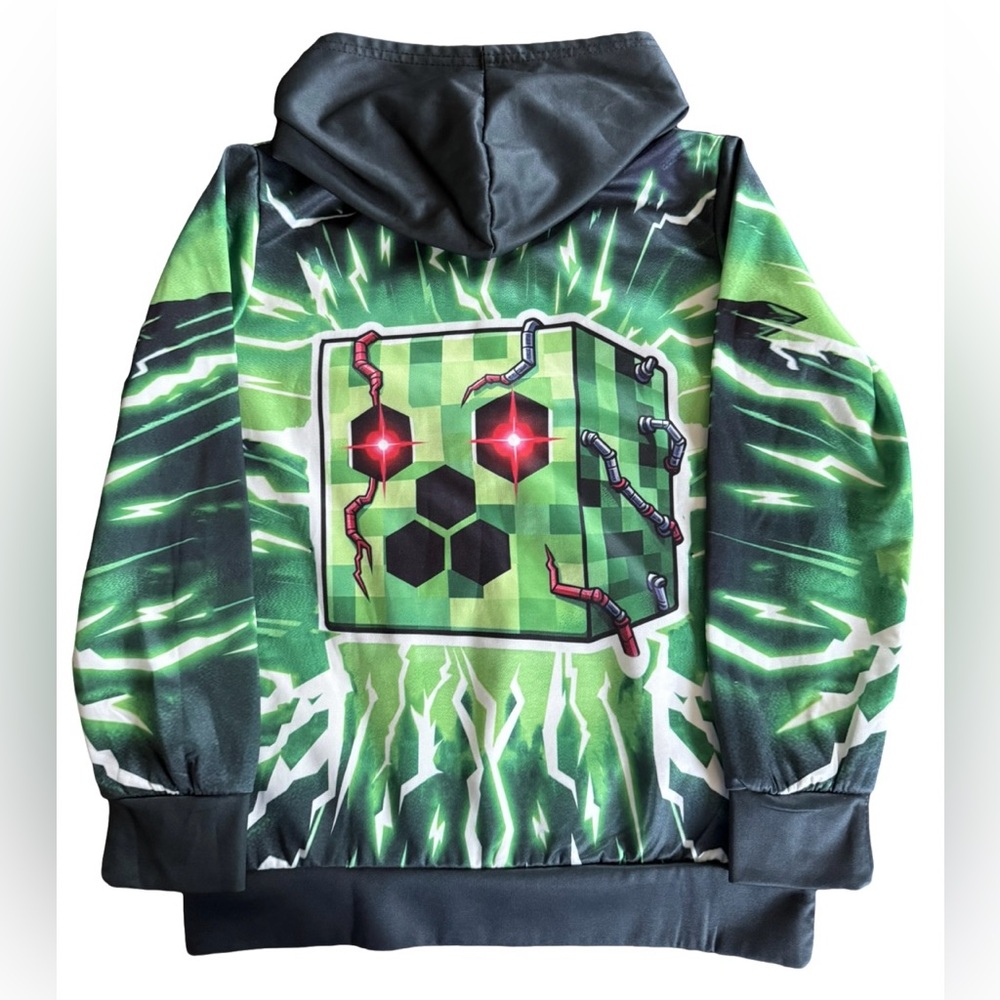 2/15$ NWOT Boys Size 5 Minecraft Sweater